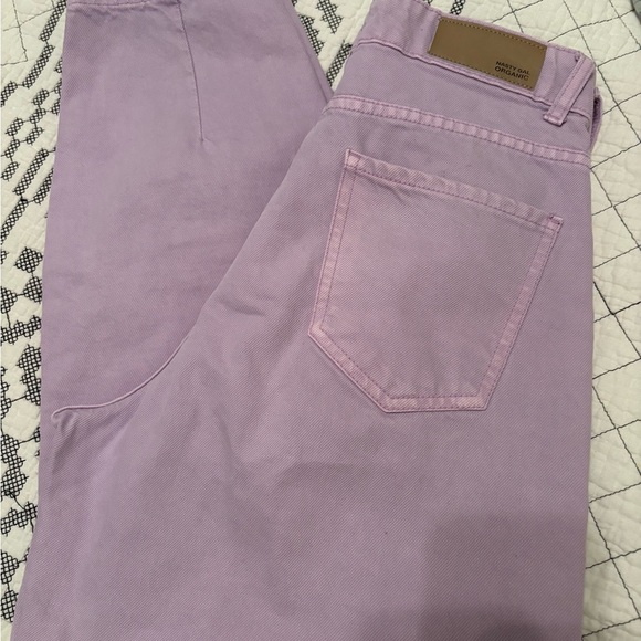 Nasty Gal pleated front High-Waisted taper jeans 4 - Picture 4 of 9